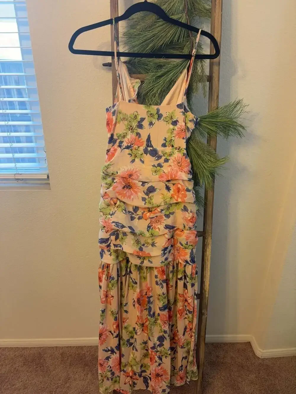 Lulus Floral Print Ruffled Maxi Dress Size M - Picture 3 of 3